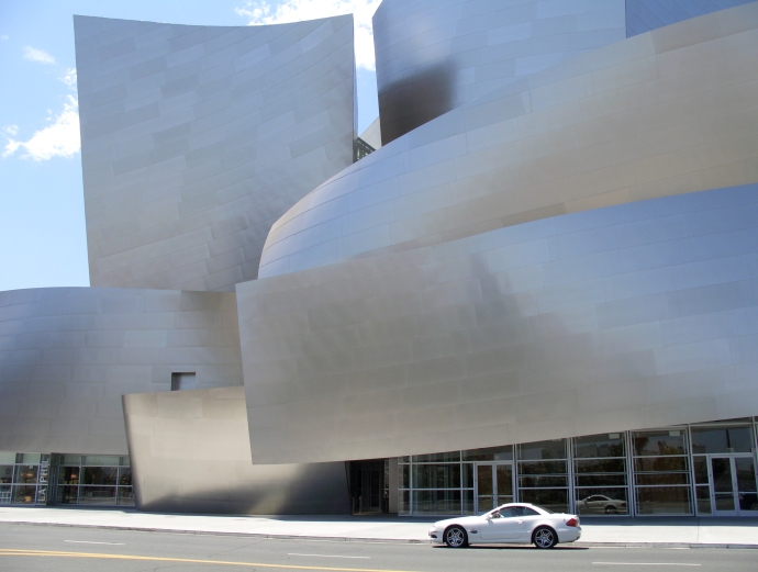 The Walt Disney Concert Hall, in downtown Los Angeles, was designed by superstar architect Frank Gehry. It opened in 2003.  This photo was taken during my July 2006 visit to La-La Land.